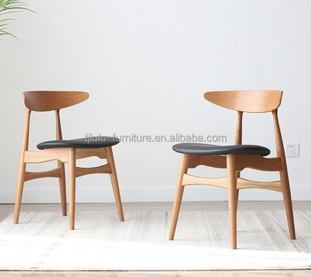 Couleurs personnalisées en bois massif à dos rond Chaise de salle à manger nordique pour hôtel Restaurant Banquet et maison dans le style classique moderne