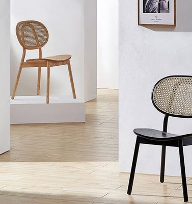 Moderne design Ash Wood Frame Chaise à manger en rotin pour les meubles de restaurant