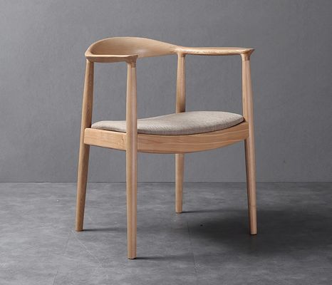 Siège en cuir en PU Chaise à manger en bois W61*D55*H76CM pour les restaurants de design nordique moderne en 2023