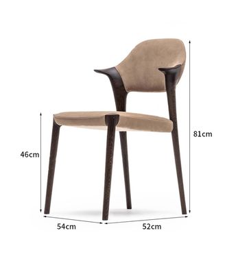 Améliorez votre salle à manger avec une chaise italienne moderne en bois massif