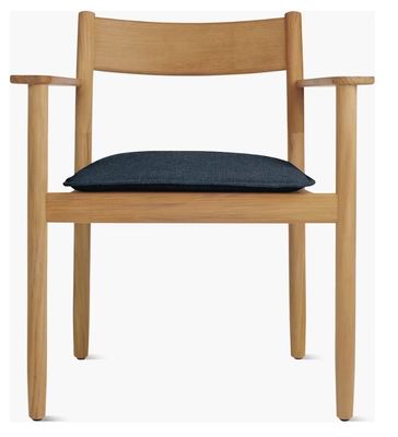 Chaise rembourrée en bois pour une cave à vin et une expérience gastronomique élégante