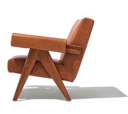 Séjour de loisirs Chaise de canapé en bois massif avec cadre en cuir en PU et en bois de cendres personnalisé