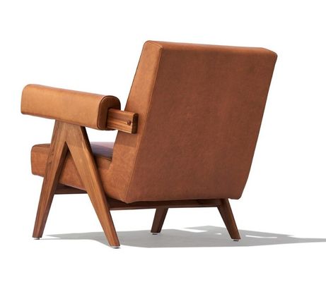 Séjour de loisirs Chaise de canapé en bois massif avec cadre en cuir en PU et en bois de cendres personnalisé