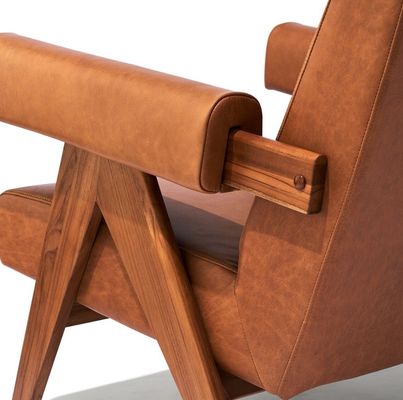 Séjour de loisirs Chaise de canapé en bois massif avec cadre en cuir en PU et en bois de cendres personnalisé