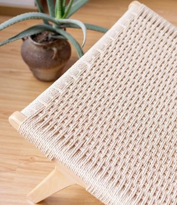 Chaise de canapé simple en bois massif tissé à la corde mélange de style et de fonction pour les meubles de salon