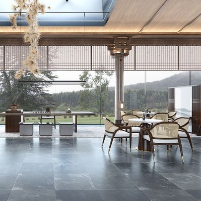 Une chaise de salle à manger robuste en bois de chaux La combinaison parfaite de robustesse et de style