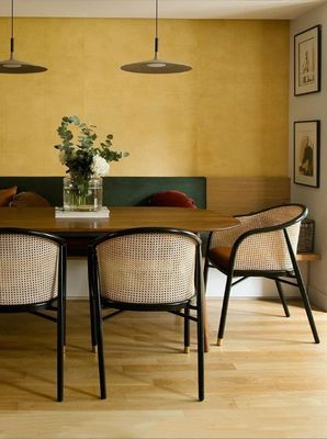 Chaise élégante simple en cuir en PU/tissu et en rotin Salle à manger Salle de séjour Meubles de restaurant Couverture de style japonais Chaise en bois moderne