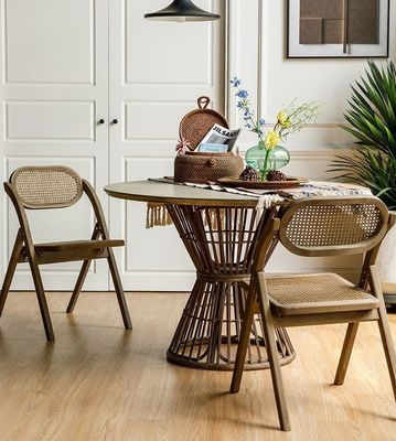 Généraux Meubles de maison Robuste chaise pliante de style français moderne Rattan Dos en bois massif Chaise à manger en bois massif Chaise pliante