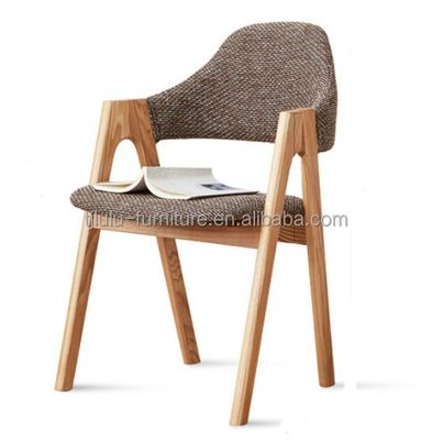 Design moderne cadre en bois meubles de maison nordique cuisine chaise de salle à manger rembourrée tissu pour hôtel restaurant