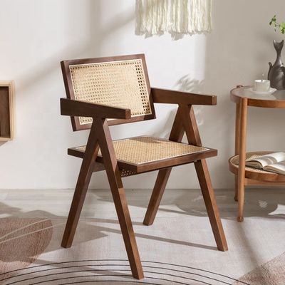 Service OEM Accepté Designers de meubles de salle à manger Chaise en rotin en bois massif nordique avec dossier