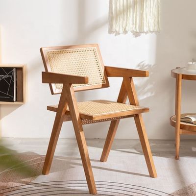 Service OEM Accepté Designers de meubles de salle à manger Chaise en rotin en bois massif nordique avec dossier