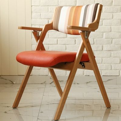 Chaise pliable en tissu bois de chêne en métal chaises de salle à manger pliantes pour les événements W50*D60*H82CM Meubles de salle à manger