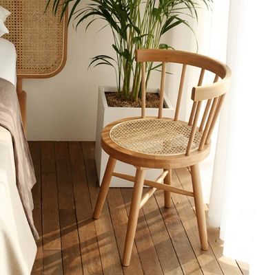 Meubles de salle à manger de style nordique moderne Chambre de couverture en rotin Chaise arrière en bois avec finition nitrolacque