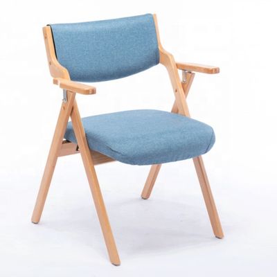 Morden classique nordique en bois pliable Arm de loisirs Chaise à manger fonction Salle à manger W45cm*D51cm*H83cm pour le salon