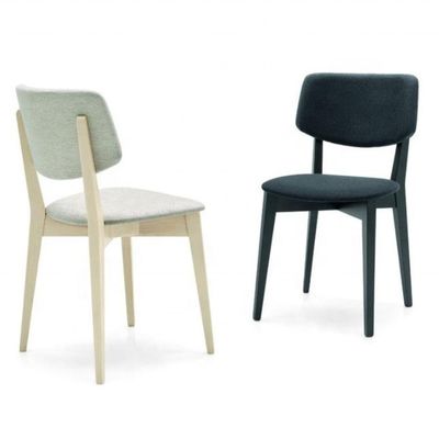 Chaise à manger en bois massif de design moderne de luxe avec emballage du courrier