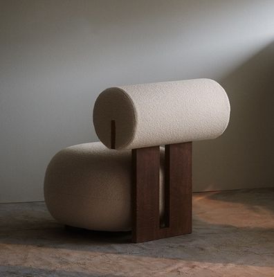 Chaise de salon avec une jambe en bois créative moderne en bois de style loisir chaise de canapé simple en laine d'agneau W70*D81*H71CM