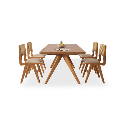 Tableau en bois massif et chaises en bois rectangulaire pour restaurant