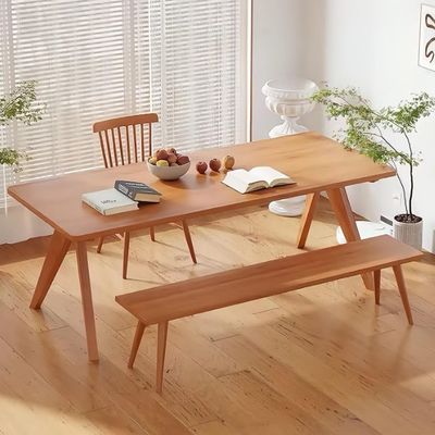 Tableau en bois massif et chaises en bois rectangulaire pour restaurant