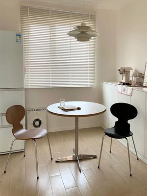 Table haute en bois Cocktail Bar Table à manger pliable avec finition en bois massif Nitrolacquer