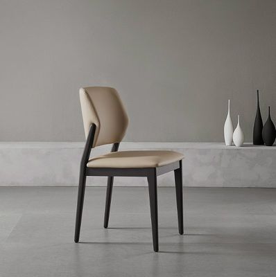 Améliorez vos meubles de salle à manger avec un style nordique élégant Chaise de salle à manger moderne rembourré en cuir PU