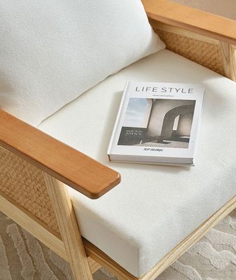 Tissu en cuir PU en bois massif résistant et polyvalent Préparation en rotin en plastique naturel avec finition nitrolacque