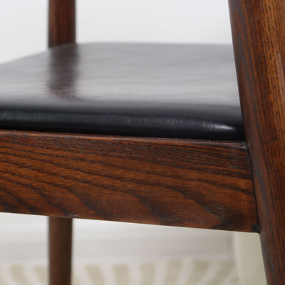Chaise présidentielle en bois massif de design nordique pour meubles de restaurant