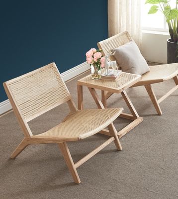 Chaise à manger en bois de cendres de style moderne et chaise de salon en rotin W65*D80*H69CM pour la décoration de bâtiments de bureaux modernes