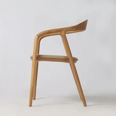 Accueil Meubles Chaise à manger bois de chêne Design moderne de style nordique Chambre de couverture Chaises blanches pour la cuisine Pu cuir en bois