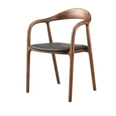 Chaise à manger en bois massif pour restaurant et salle à manger Limitation de poids 150 kg Style de conception EUROPEAN