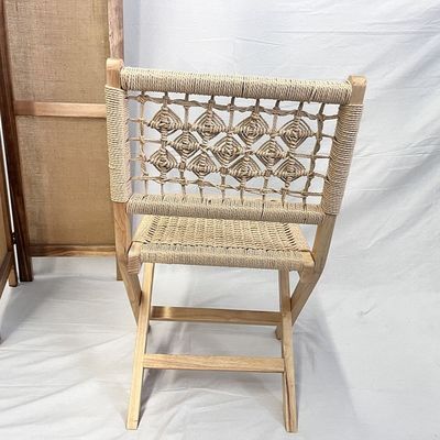 Chaise de salon nordique classique en corde tissée avec dessins personnalisés en bois massif