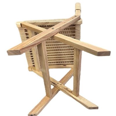 Chaise de salon nordique classique en corde tissée avec dessins personnalisés en bois massif