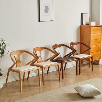 2023 Chaise de restaurant en bois Noir/Naturel/Noix/Customisé Chaises de salle à manger en bois pour les repas à l'hôtel