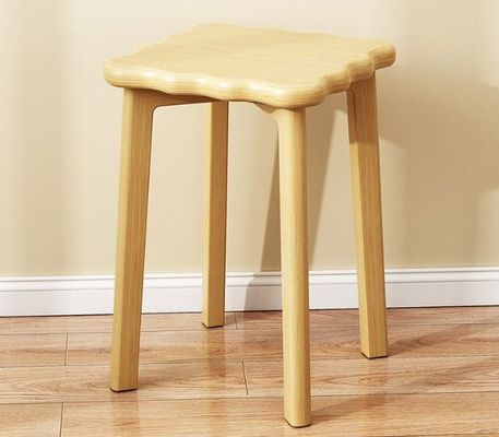 Couverture en rotin Chaise en bois Conception économe en espace Cadre en bois massif 33*33*45cm Chaise à manger