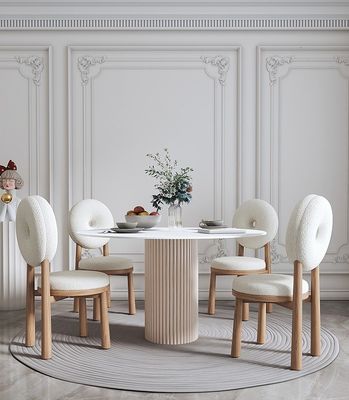 Chambre de séjour et hôtel Siège souple en laine d'agneau en bois Chaise de salle à manger W47*D48*H79CM avec design moderne