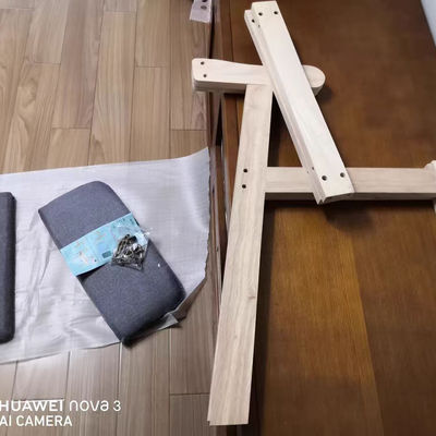Chaises de restaurant en cuir PU en bois massif moderne pour salle à manger d'échantillon dans le mobilier général de la maison