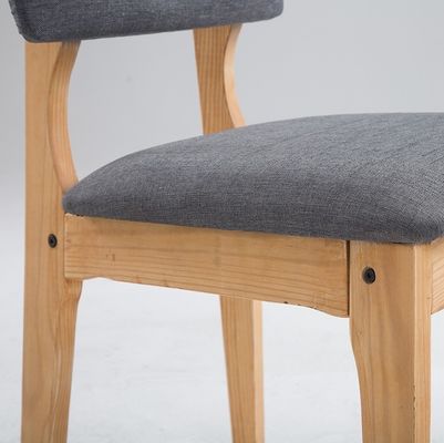 Meubles de salle à manger moderne Chaises en bois massif avec finition en nitrolacque Pour les meubles de restaurant