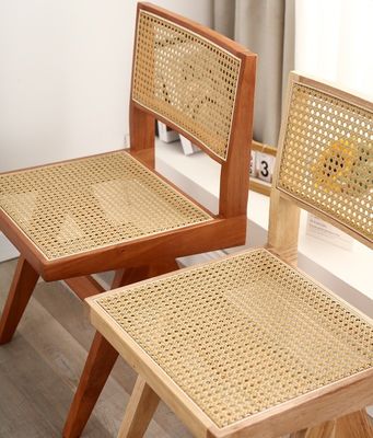 Assise souple en bois en caoutchouc Design moderne Chaise de salle à manger en rotin en bois pour salon et hôtel