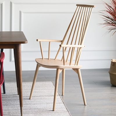 Chaise de restaurant moderne en bois massif pour manger en rotin naturel dans les hôtels et restaurants de luxe