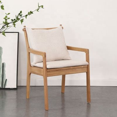 Moderne Restaurant Hôtel Tissus rembourrés en bois appuie-bras Chaise à manger avec construction en bois massif