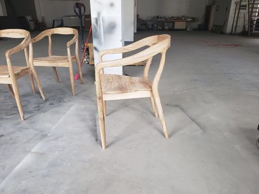 Chaise à manger en bois massif en style banquet classique pour mariage d'hôtel