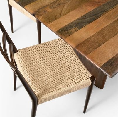 Cadre en bois massif Conception personnalisée Hôtel Vintage Chaise à manger en cordon tissé pour les événements