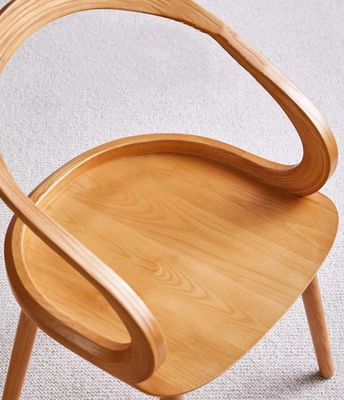 Meubles de restaurant Chaise à manger en bois massif moderne avec finition en cérise et design nordique