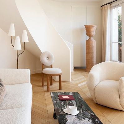 Chaise de salle à manger en bois massif pour l'hôtel Service OEM accepté dans l'appartement