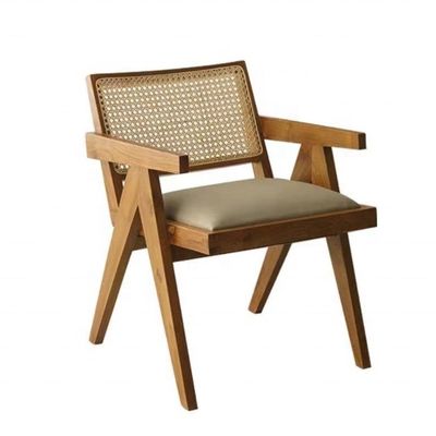 Design spécifique de chaise à manger Meubles pour la maison Chaise en rotin avec emballage du courrier et bois massif rembourrée