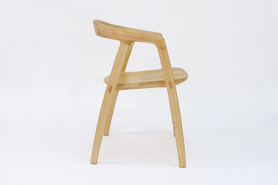 Restaurant Chaise à manger en bois massif avec finition nitrolacque en noyer/naturel/noir