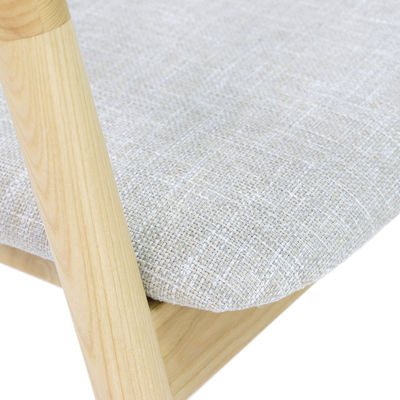 Meubles pour la maison moderne Nitrolacquer Finition Chaise de salle à manger en bois avec revêtement en tissu