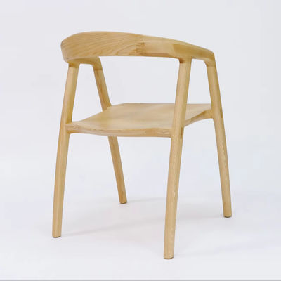 Chaise de salle à manger en bois massif avec finition nitrolacque et NUL design plié à raisonnable en bois de cendres