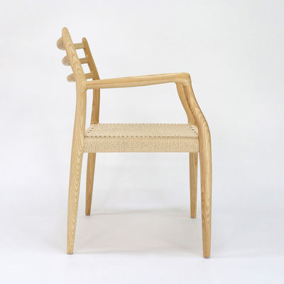 Meubles de bureaux Tissus à la main en bois massif à cordes Chaise à manger en nitrolac finition de style nordique