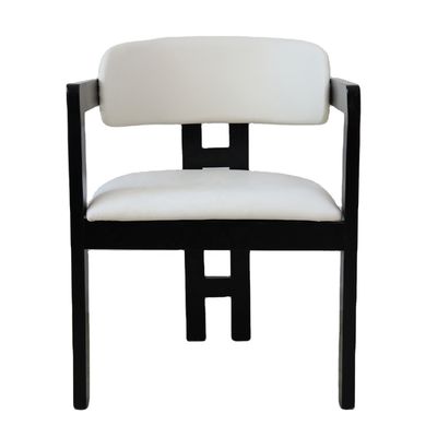 Meubles de restaurant de luxe personnalisés Tissus rembourrage en bois massif Chaises de salle à manger pour manger personnalisé