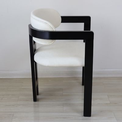 Meubles de restaurant de luxe personnalisés Tissus rembourrage en bois massif Chaises de salle à manger pour manger personnalisé